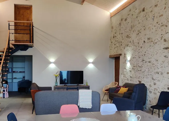 Prázdninový dům Renove Avec Piscine Interieure, Accessible Pmr, En Plein Coeur Du Bocage Vendeen. - Fr-1-426-536 Cheffois